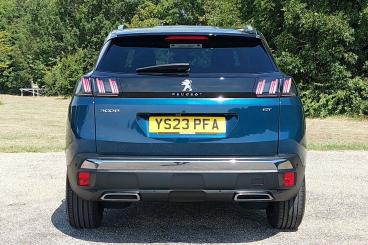 SPOTICAR Peugeot 3008 1.2 Puretech Gt Eat Euro 6 (s/s) 5dr Used Car - Suv Petrol Blue - Eastbourne - 1200613307_4