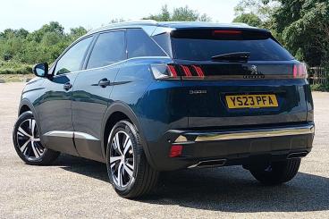 SPOTICAR Peugeot 3008 1.2 Puretech Gt Eat Euro 6 (s/s) 5dr Used Car - Suv Petrol Blue - Eastbourne - 1200613307_5