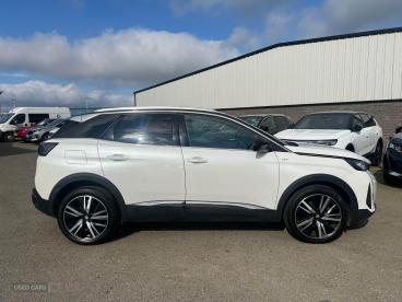 SPOTICAR Peugeot 3008 1.2 Puretech Gt Premium Eat Euro 6 (s/s) 5dr Used Car - Suv Petrol White - Eglinton - 1200616628_2