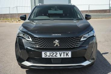 SPOTICAR Peugeot 3008 1.2 Puretech Gt Euro 6 (s/s) 5dr Used Car - Suv Petrol Black - Bromsgrove - 1200617100_3