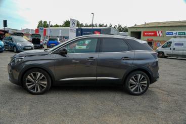 SPOTICAR Peugeot 3008 1.2 Puretech Gt Line Euro 6 (s/s) 5dr Used Car - Suv Petrol Grey - Newport - 1200618384_5