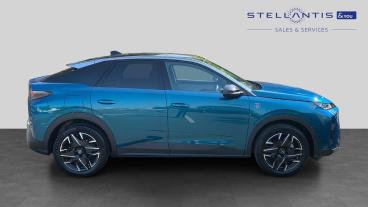 SPOTICAR Peugeot 3008 1.2 Gt E-dsc6 Euro 6 (s/s) 5dr Used Car - Suv Hybrid Blue - Walton On Thames - 1200619047_2