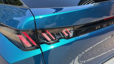 SPOTICAR Peugeot 3008 1.2 Allure E-dsc6 Euro 6 (s/s) 5dr Used Car - Suv Hybrid Blue - Godalming - 1200619467_5