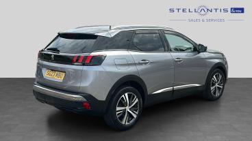 SPOTICAR Peugeot 3008 1.2 Puretech Allure Premium + Eat Euro 6 (s/s) 5dr Used Car - Suv Petrol Grey - Chingford - 1200620913_3
