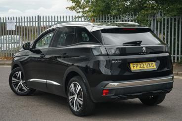 SPOTICAR Peugeot 3008 1.2 Puretech Allure Premium Euro 6 (s/s) 5dr Used Car - Suv Petrol Black - Bromsgrove - 1200623889_2