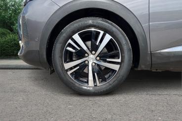 SPOTICAR Peugeot 3008 1.2 Puretech Gt Eat Euro 6 (s/s) 5dr Used Car - Suv Petrol Grey - Chichester - 1200625031_5