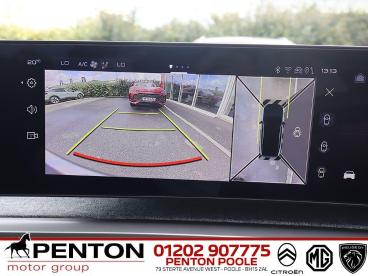 SPOTICAR Peugeot 3008 1.2 Gt E-dsc6 Euro 6 (s/s) 5dr Used Car - Suv Hybrid Grey - Poole - 1200630652_2