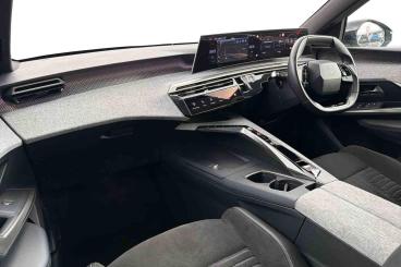 SPOTICAR Peugeot 3008 1.2 Gt E-dsc6 Euro 6 (s/s) 5dr Used Car - Suv Hybrid Grey - Basildon - 1200630989_2
