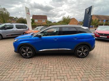 SPOTICAR Peugeot 3008 1.6 13.2kwh Gt Premium E-eat Euro 6 (s/s) 5dr Used Car - Suv Plug-in Hybrid Blue - Colchester - 1200631607_4