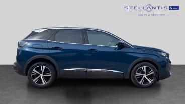 SPOTICAR Peugeot 3008 1.2 Puretech Gt Euro 6 (s/s) 5dr Used Car - Suv Petrol Blue - Preston - 1200631806_2