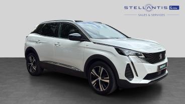 SPOTICAR Peugeot 3008 1.2 Puretech Gt Eat Euro 6 (s/s) 5dr Used Car - Suv Petrol White - Godalming - 1200632028_1