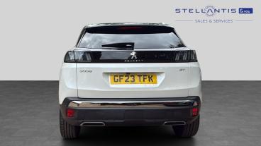 SPOTICAR Peugeot 3008 1.2 Puretech Gt Eat Euro 6 (s/s) 5dr Used Car - Suv Petrol White - Godalming - 1200632028_4
