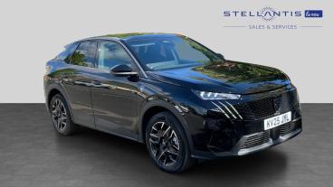 SPOTICAR Peugeot 3008 1.2 Gt E-dsc6 Euro 6 (s/s) 5dr Used Car - Suv Hybrid Black - Walton On Thames - 1200632080_1