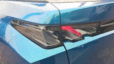 SPOTICAR Peugeot 3008 1.2 Gt E-dsc6 Euro 6 (s/s) 5dr Used Car - Suv Hybrid Blue - Sale - 1200633950_5