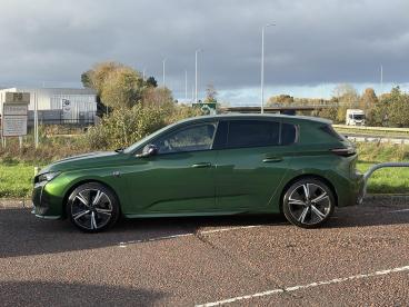 SPOTICAR Peugeot 308 1.5 Bluehdi Gt Eat Euro 6 (s/s) 5dr Used Car - Saloon Diesel Green - Portadown - 1200554059_3