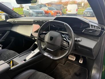 SPOTICAR Peugeot 308 1.2 Puretech Gt Eat Euro 6 (s/s) 5dr Used Car - Saloon Petrol Green - Boston - 1200554132_3