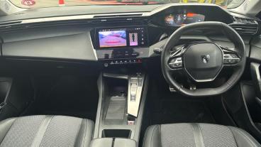 SPOTICAR Peugeot 308 1.2 Puretech Allure Eat Euro 6 (s/s) 5dr Used Car - Saloon Petrol Red - Leicester - 1200584581_4