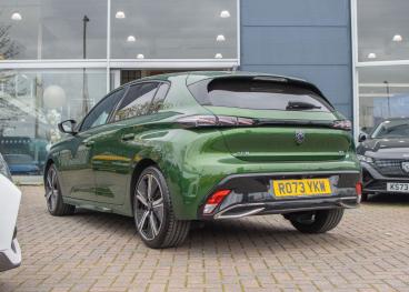 SPOTICAR Peugeot 308 1.2 Puretech Gt Eat Euro 6 (s/s) 5dr Used Car - Saloon Petrol Green - Aldershot - 1200587834_4