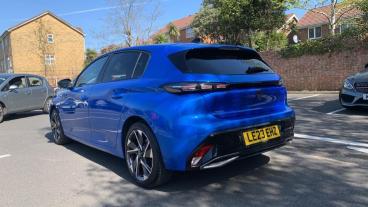 SPOTICAR Peugeot 308 1.2 Puretech Allure Premium Eat Euro 6 (s/s) 5dr Used Car - Saloon Petrol Blue - Walton On Thames - 1200592950_5