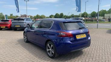 SPOTICAR Peugeot 308 1.2 Puretech Tech Edition Euro 6 (s/s) 5dr Used Car - Saloon Petrol Blue - Redditch - 1200598525_5