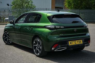 SPOTICAR Peugeot 308 1.2 Puretech Allure Premium Eat Euro 6 (s/s) 5dr Used Car - Saloon Petrol Green - Bromsgrove - 1200599590_2
