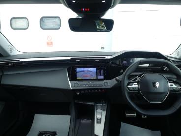SPOTICAR Peugeot 308 1.2 Allure E-dsc6 Euro 6 (s/s) 5dr Used Car - Saloon Hybrid White - Devizes - 1200600113_4