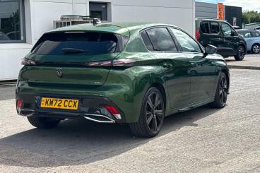 SPOTICAR Peugeot 308 1.6 12.4kwh Gt Premium E-eat Euro 6 (s/s) 5dr Used Car - Saloon Plug-in Hybrid Green - Exeter - 1200610777_3