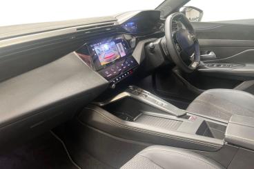 SPOTICAR Peugeot 308 1.5 Bluehdi Gt Eat Euro 6 (s/s) 5dr Used Car - Saloon Diesel White - Romsey - 1200618477_2
