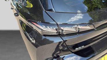 SPOTICAR Peugeot 308 1.2 Gt E-dsc6 Euro 6 (s/s) 5dr Used Car - Saloon Hybrid Black - Godalming - 1200618942_5