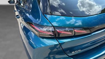 SPOTICAR Peugeot 308 1.2 Gt E-dsc6 Euro 6 (s/s) 5dr Used Car - Saloon Hybrid Blue - Godalming - 1200618943_5