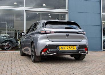 SPOTICAR Peugeot 308 1.2 Puretech Allure Premium Eat Euro 6 (s/s) 5dr Used Car - Saloon Petrol Grey - Aldershot - 1200624776_2