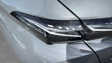SPOTICAR Peugeot 308 1.2 Gt E-dsc6 Euro 6 (s/s) 5dr Used Car - Saloon Hybrid Grey - Sheffield - 1200625317_5