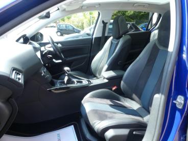 SPOTICAR Peugeot 308 1.2 Puretech Tech Edition Euro 6 (s/s) 5dr Used Car - Saloon Petrol Blue - Devizes - 1200626569_4