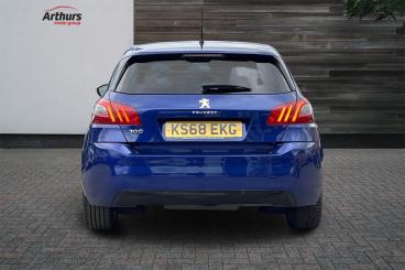 SPOTICAR Peugeot 308 1.2 Puretech Gpf Allure Euro 6 (s/s) 5dr Used Car - Saloon Petrol  - Wrexham - 1200627757_4