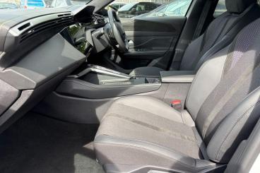 SPOTICAR Peugeot 308 1.2 Gt E-dsc6 Euro 6 (s/s) 5dr Used Car - Saloon Hybrid White - Dorchester - 1200628101_2