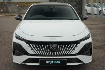 SPOTICAR Peugeot 308 1.2 Gt E-dsc Euro 6 (s/s) 5dr Used Car - Saloon Hybrid White - Bromsgrove - 1200642318_4