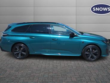 SPOTICAR Peugeot 308 Sw 1.2 Puretech Gt Eat Euro 6 (s/s) 5dr Used Car - Estate Petrol Blue - Newbury - 1200522972_4