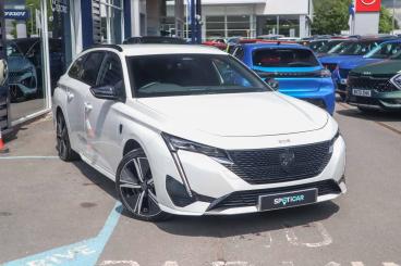 SPOTICAR Peugeot 308 Sw 1.2 Puretech Gt Eat Euro 6 (s/s) 5dr Used Car - Estate Petrol White - Leamington - 1200529466_1