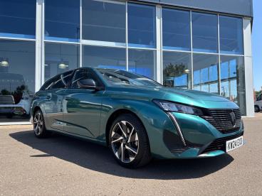 SPOTICAR Peugeot 308 Sw 1.2 Puretech Allure Eat Euro 6 (s/s) 5dr Used Car - Estate Petrol Blue - Boston - 1200530625_5