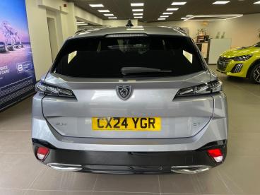 SPOTICAR Peugeot 308 Sw 1.2 Puretech Gt Eat Euro 6 (s/s) 5dr Used Car - Estate Petrol  - Abergavenny - 1200552650_5