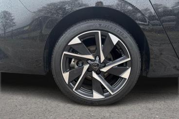 SPOTICAR Peugeot 308 Sw 1.2 Puretech Allure Premium Eat Euro 6 (s/s) 5dr Used Car - Estate Petrol Black - Portsmouth - 1200573362_5