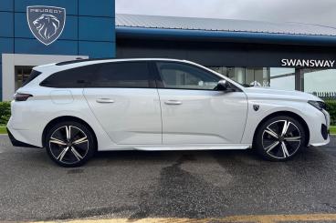 SPOTICAR Peugeot 308 Sw 1.2 Gt E-dsc6 Euro 6 (s/s) 5dr Used Car - Estate Hybrid White - Chester - 1200591181_3