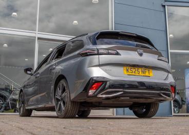 SPOTICAR Peugeot 308 Sw 1.2 Gt E-dsc6 Euro 6 (s/s) 5dr Used Car - Estate Hybrid Grey - Aldershot - 1200615296_4