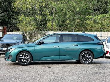 SPOTICAR Peugeot 308 Sw 1.2 Puretech Allure Premium Eat Euro 6 (s/s) 5dr Used Car - Estate Petrol Blue - Pontypridd - 1200619316_4