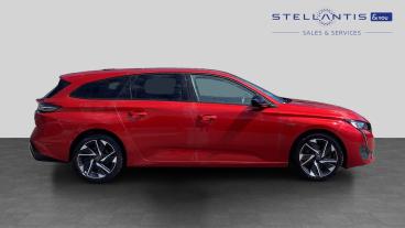 SPOTICAR Peugeot 308 Sw 1.6 12.4kwh Allure Premium E-eat Euro 6 (s/s) 5dr Used Car - Estate Plug-in Hybrid Red - Preston - 1200624804_2