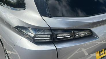 SPOTICAR Peugeot 308 Sw 1.2 Puretech Allure Eat Euro 6 (s/s) 5dr Used Car - Estate Petrol Grey - Chingford - 1200629138_5