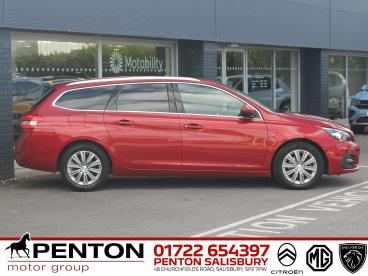 SPOTICAR Peugeot 308 Sw 1.2 Puretech Allure Premium Eat Euro 6 (s/s) 5dr Used Car - Estate Petrol Red - Salisbury - 1200635635_4