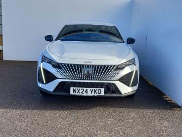 SPOTICAR Peugeot 408 1.2 Puretech Gt Fastback Eat Euro 6 (s/s) 5dr Used Car - Saloon Petrol White - Trowbridge - 1200534618_3