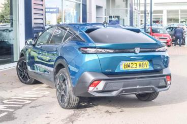 SPOTICAR Peugeot 408 1.2 Puretech Gt Fastback Eat Euro 6 (s/s) 5dr Used Car - Saloon Petrol Blue - Leamington - 1200554729_2