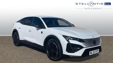 SPOTICAR Peugeot 408 1.2 Puretech Gt Fastback Eat Euro 6 (s/s) 5dr Used Car - Saloon Petrol White - Romford - 1200556394_1